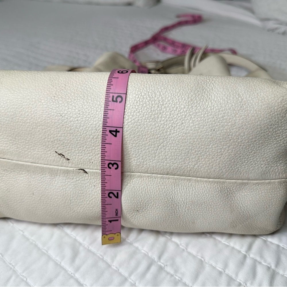 Kate Spade Cream/Beige 100% Cow Leather Shoulder Bag with Tassel - Picture 7 of 16